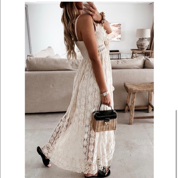 Cream Boho dress - Picture 2 of 4